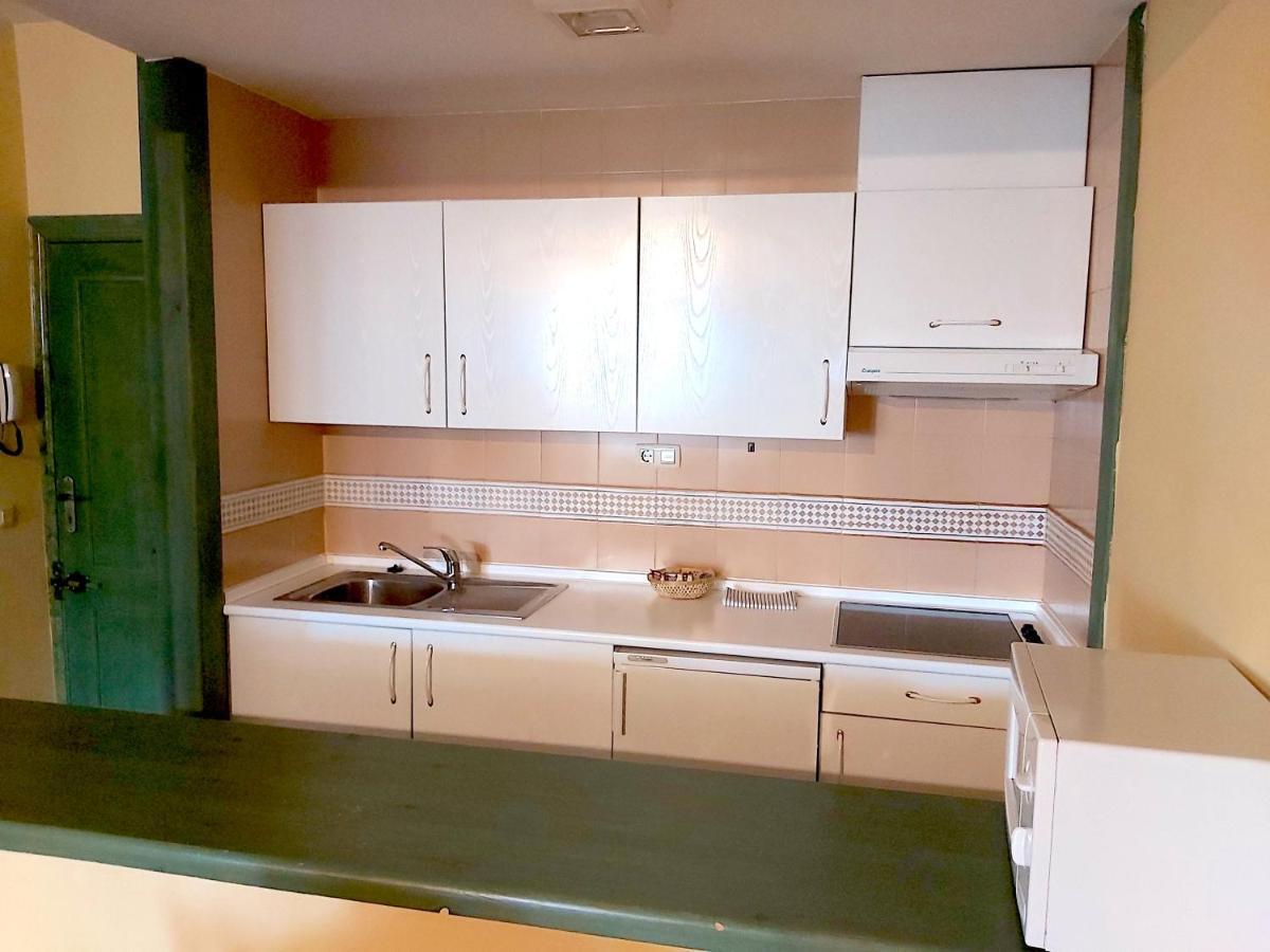 Plaza Andalucia Edificio Dornajo 2-4 Pax Apartment โมนาชิล ภายนอก รูปภาพ