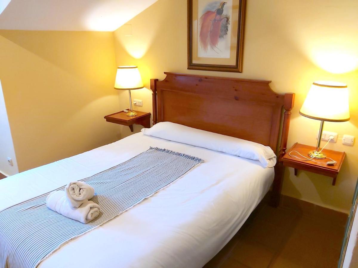 Plaza Andalucia Edificio Dornajo 2-4 Pax Apartment โมนาชิล ภายนอก รูปภาพ