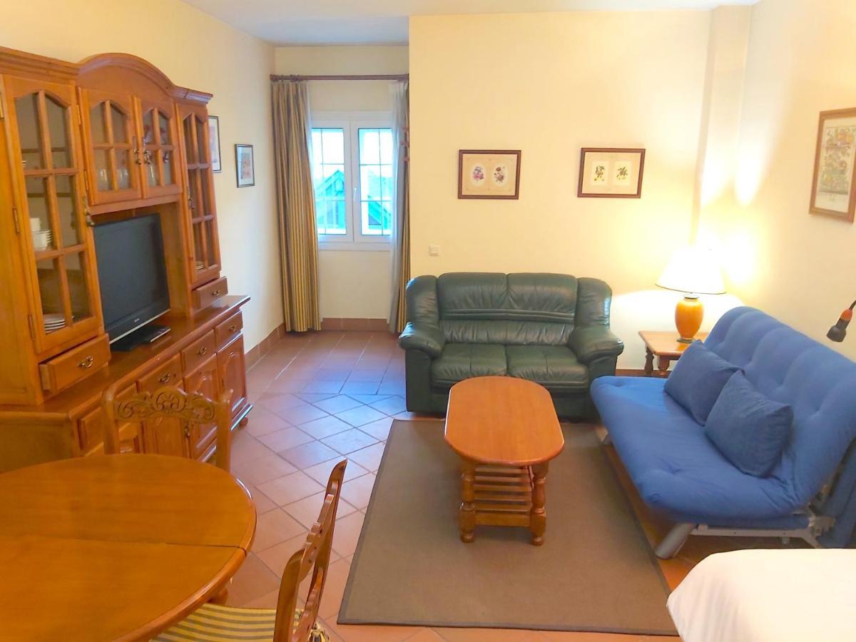 Plaza Andalucia Edificio Dornajo 2-4 Pax Apartment โมนาชิล ภายนอก รูปภาพ