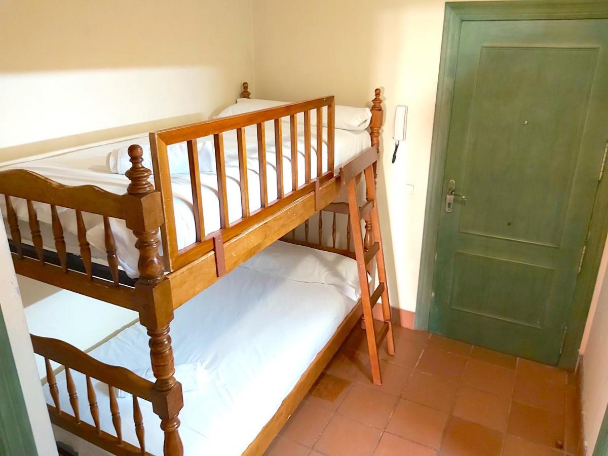 Plaza Andalucia Edificio Dornajo 2-4 Pax Apartment โมนาชิล ภายนอก รูปภาพ
